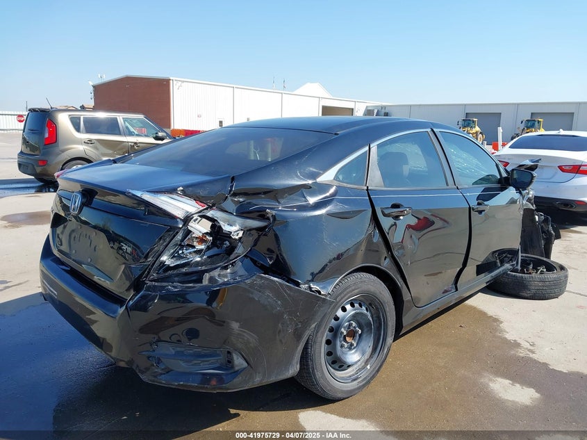 2017 HONDA CIVIC VIN: 19XFC2F5XHE050231