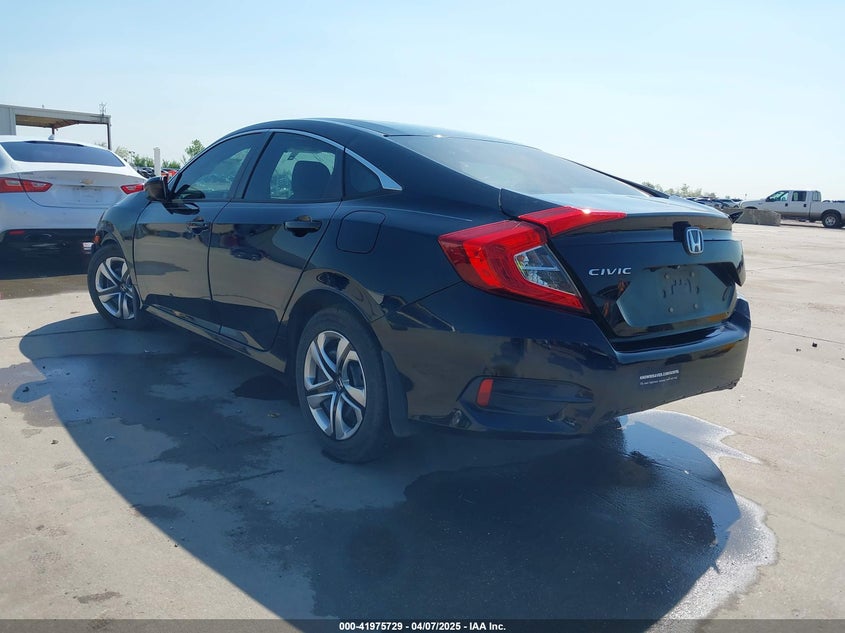 2017 HONDA CIVIC VIN: 19XFC2F5XHE050231