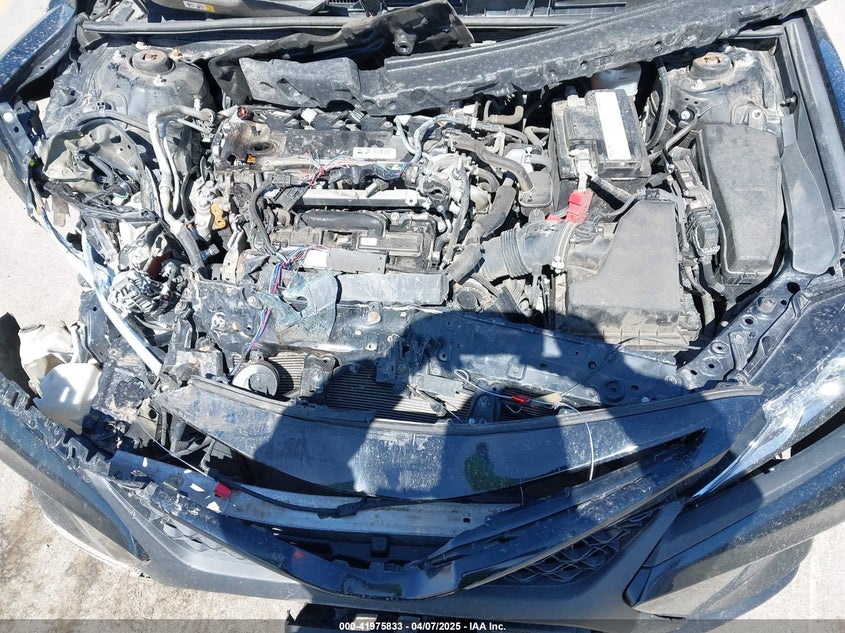 2019 TOYOTA CAMRY VIN: 4T1B11HK5KU689882