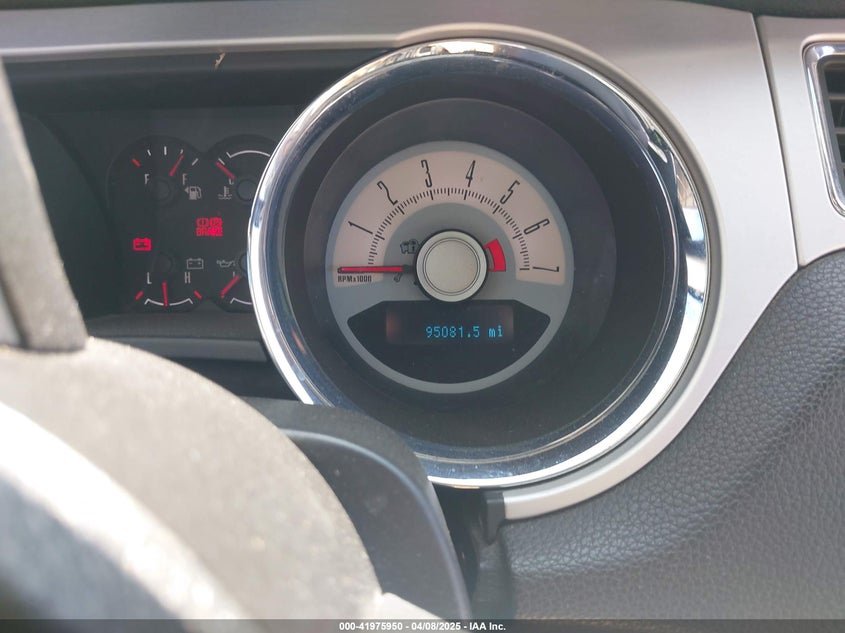 2010 FORD MUSTANG VIN: 1ZVBP8EN0A5127887