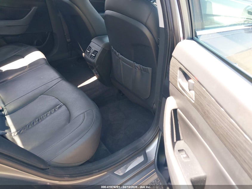 2019 HYUNDAI SONATA VIN: 5NPE34AF0KH806515