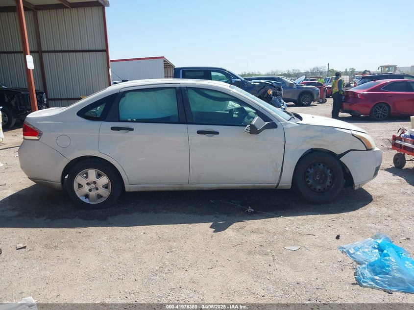 2010 FORD FOCUS VIN: 1FAHP3EN4AW164831