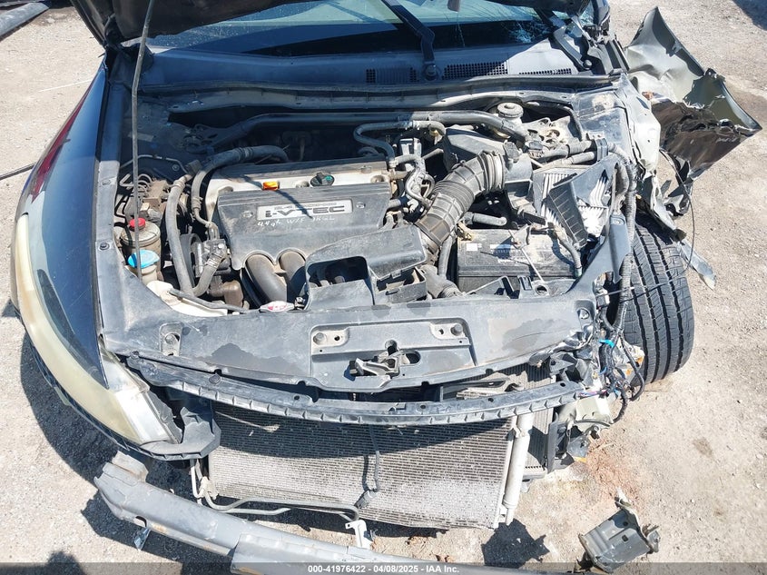 2008 HONDA ACCORD VIN: 1HGCS12808A009532