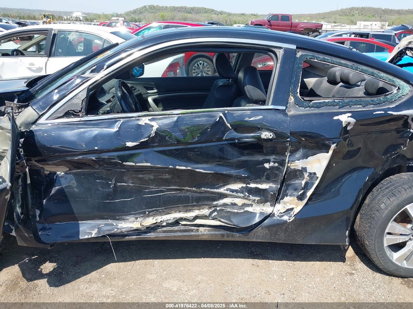 2008 HONDA ACCORD VIN: 1HGCS12808A009532