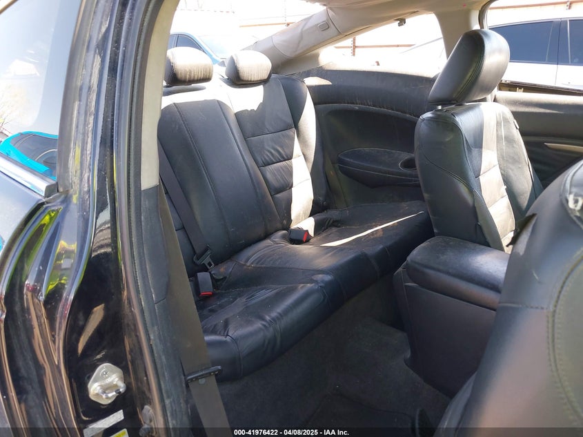 2008 HONDA ACCORD VIN: 1HGCS12808A009532