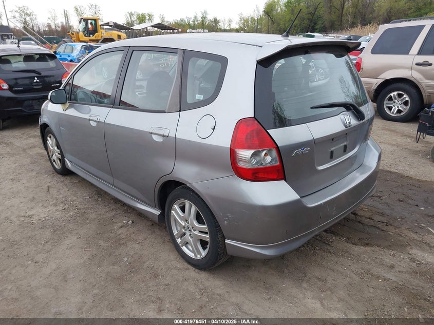 2008 HONDA FIT VIN: JHMGD38668S037789