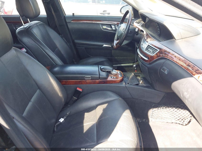 2007 MERCEDES-BENZ S 550 VIN: WDDNG86X97A090361