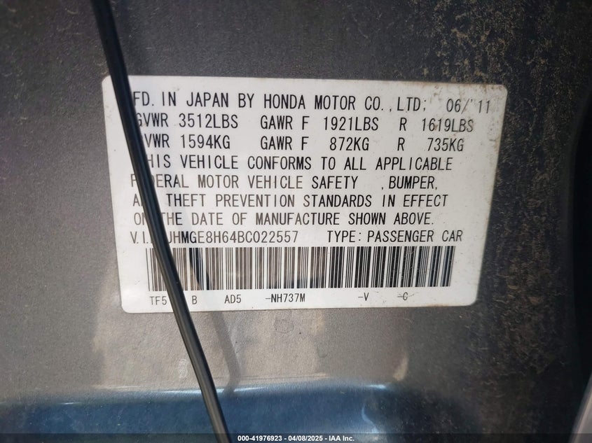 2011 HONDA FIT VIN: JHMGE8H64BC022557