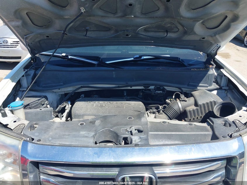 2013 HONDA PILOT VIN: 5FNYF4H96DB067995
