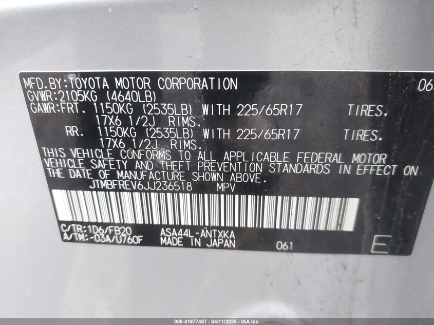 2018 TOYOTA RAV4 LE - JTMBFREV6JJ236518