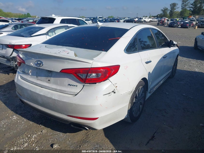 2015 HYUNDAI SONATA VIN: 5NPE34AF2FH055617