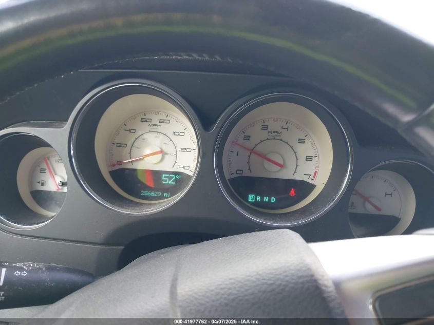 2011 Dodge Challenger VIN: 2B3CJ4DG2BH557162 Lot: 41977762