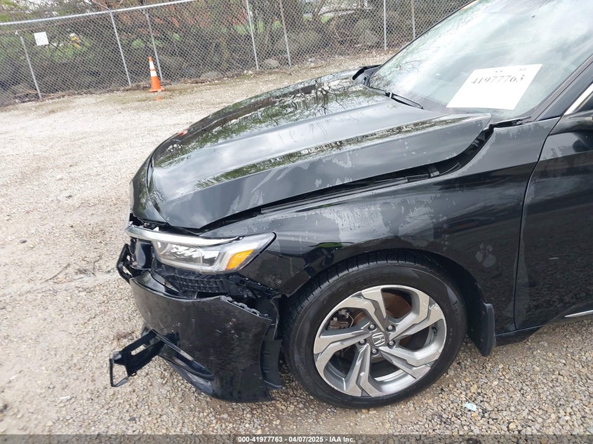 2018 HONDA ACCORD VIN: 1HGCV2F53JA025226