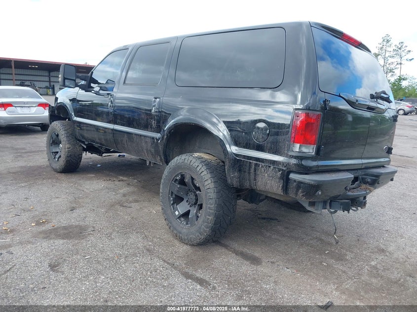 1FMSU43PX4EB01953 2004 FORD EXCURSION photo no. 3