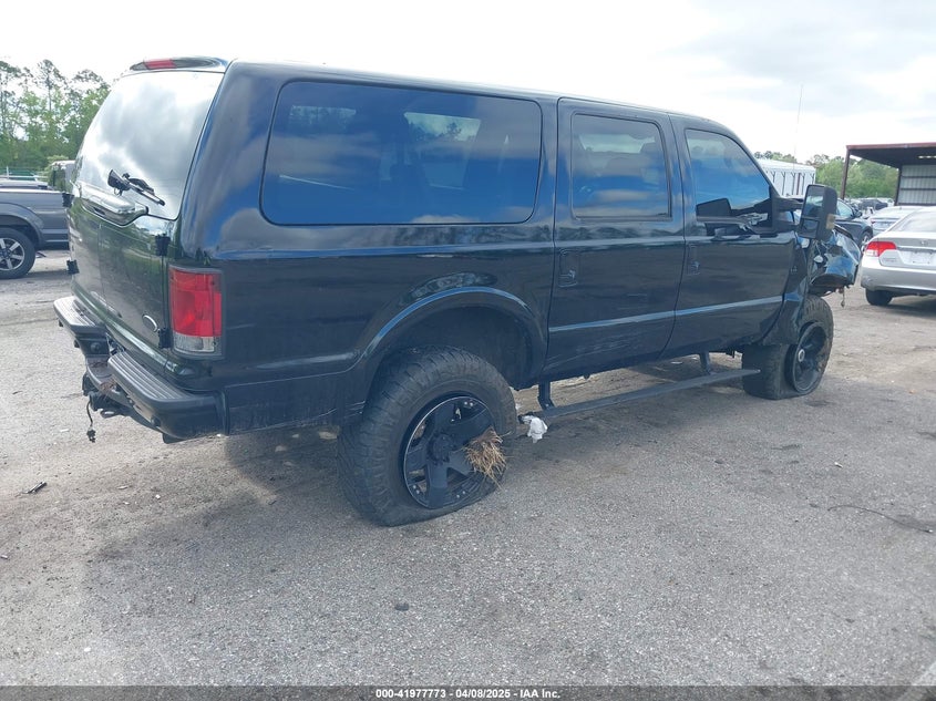 1FMSU43PX4EB01953 2004 FORD EXCURSION photo no. 4