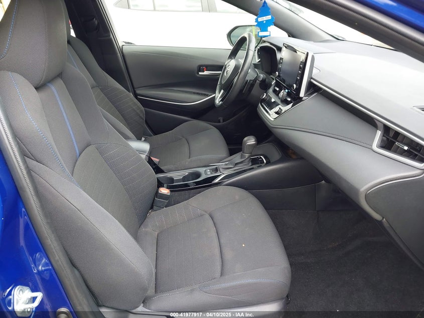 VIN JTDP4MCE9MJ067942 2021 TOYOTA COROLLA SE