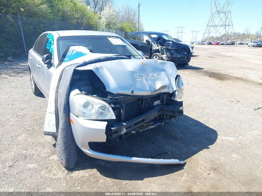 2006 KIA OPTIMA VIN: KNAGE123465048221