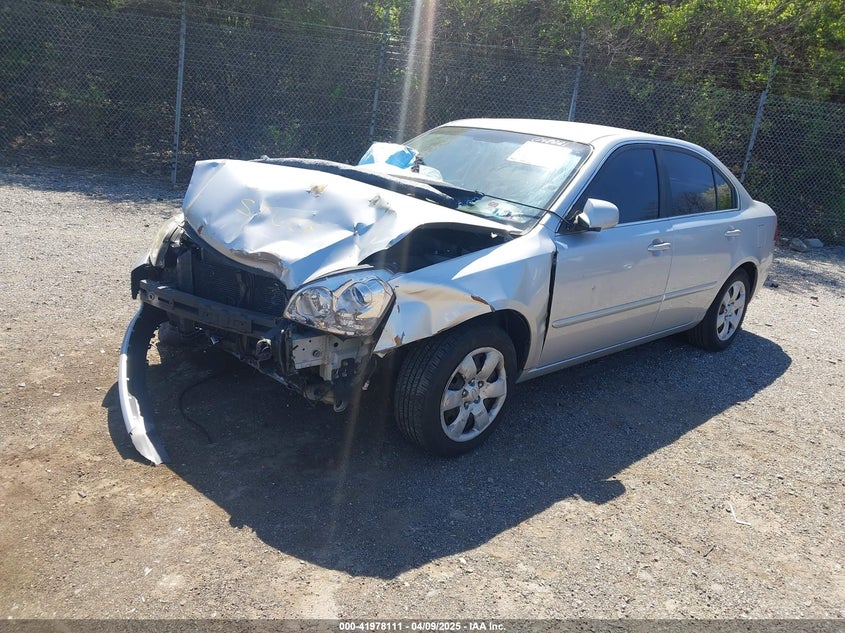 2006 KIA OPTIMA VIN: KNAGE123465048221