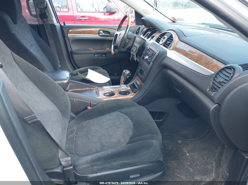 2011 BUICK ENCLAVE VIN: 5GAKVAED0BJ237579