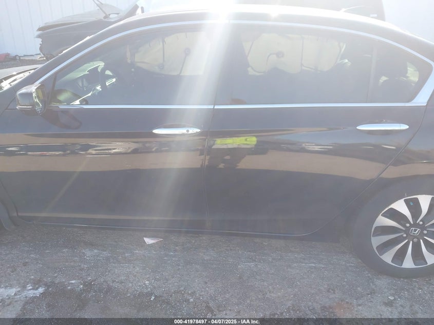 2015 HONDA ACCORD HYBRID VIN: 1HGCR6F53FA007943