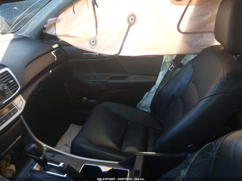 2015 HONDA ACCORD HYBRID VIN: 1HGCR6F53FA007943