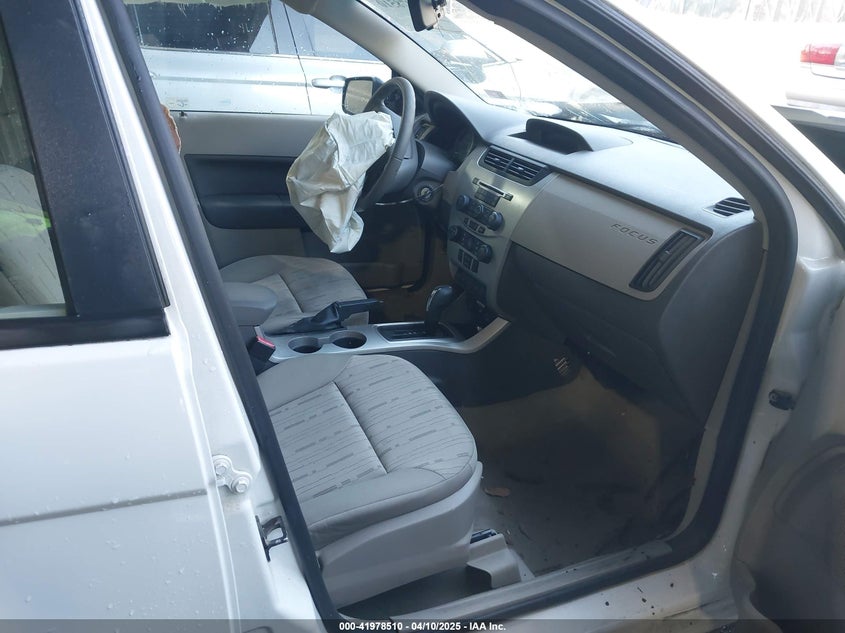 2010 FORD FOCUS VIN: 1FAHP3FN6AW287318