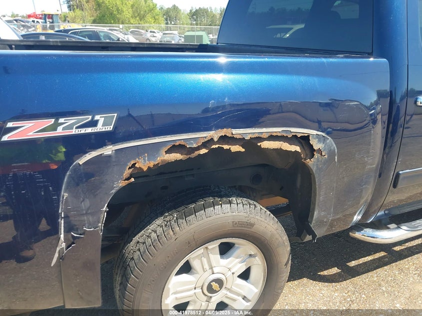 2011 CHEVROLET SILVERADO 1500 VIN: 1GCPKSE34BF172359