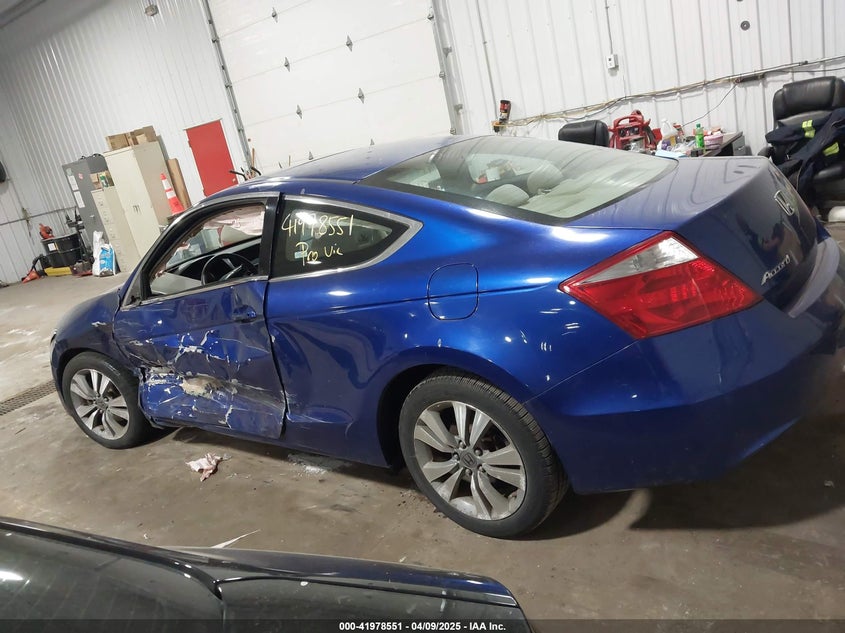 2008 HONDA ACCORD VIN: 1HGCS12768A000759