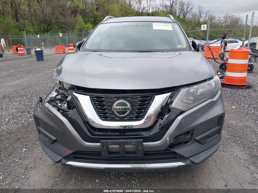 2018 NISSAN ROGUE SV - KNMAT2MV5JP551370