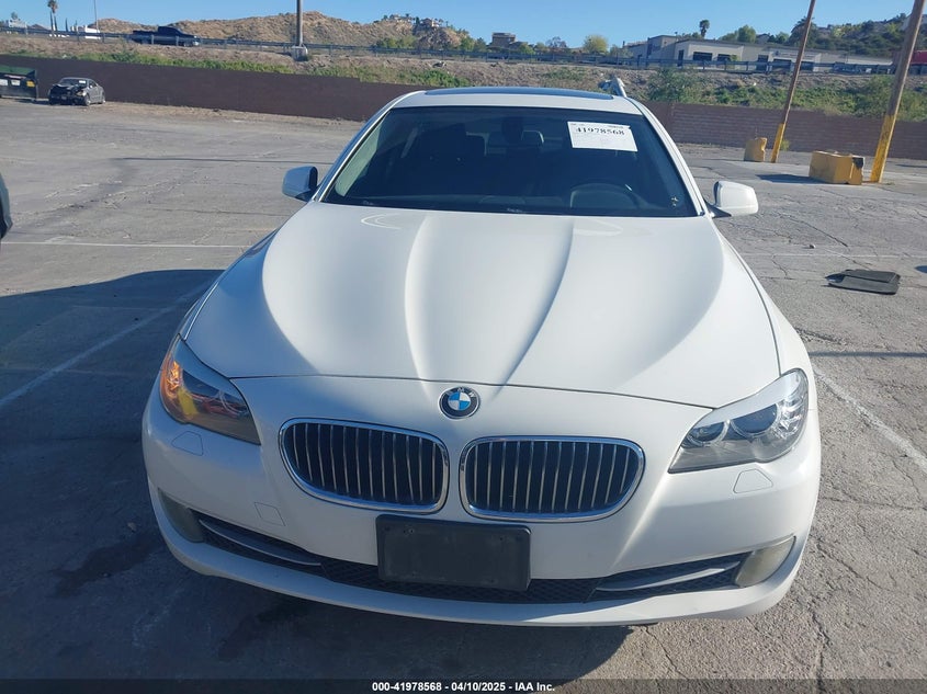 2011 BMW 528I VIN: WBAFR1C58BC746630