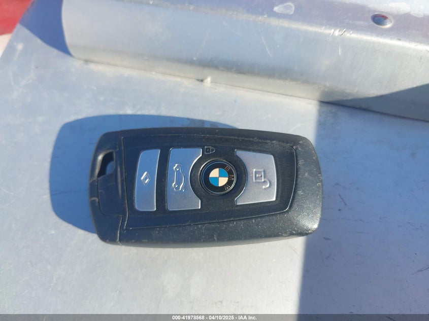 2011 BMW 528I VIN: WBAFR1C58BC746630