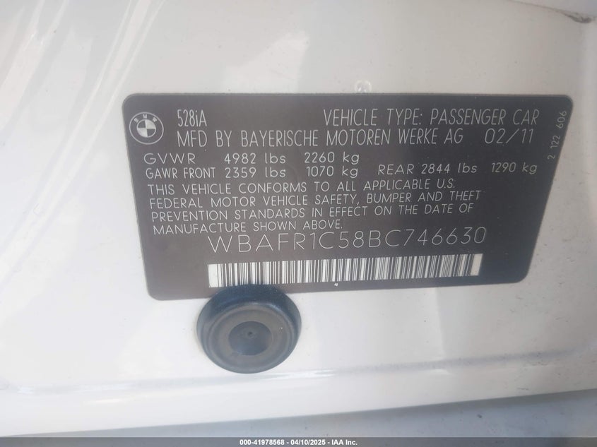 2011 BMW 528I VIN: WBAFR1C58BC746630