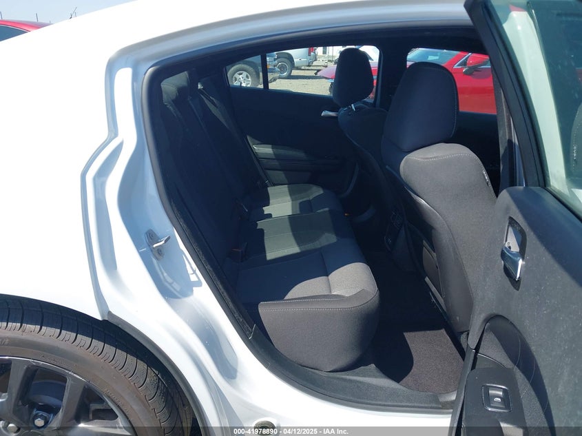 2019 DODGE CHARGER VIN: 2C3CDXBG2KH505108
