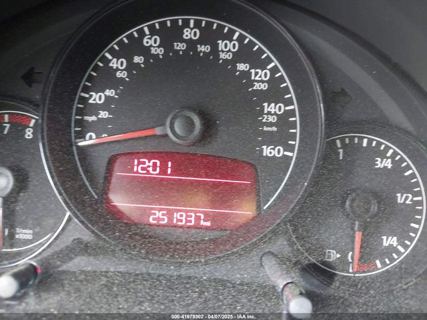 2012 VOLKSWAGEN BEETLE VIN: 3VWV67AT3CM644581