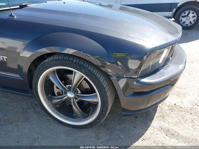 2007 FORD MUSTANG VIN: 1ZVFT82H175270870