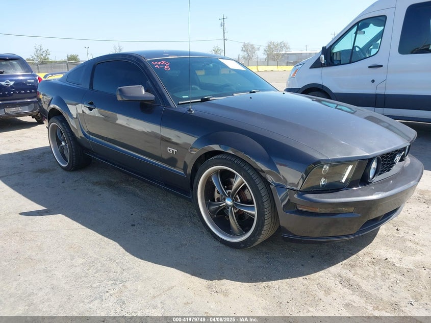 2007 FORD MUSTANG VIN: 1ZVFT82H175270870