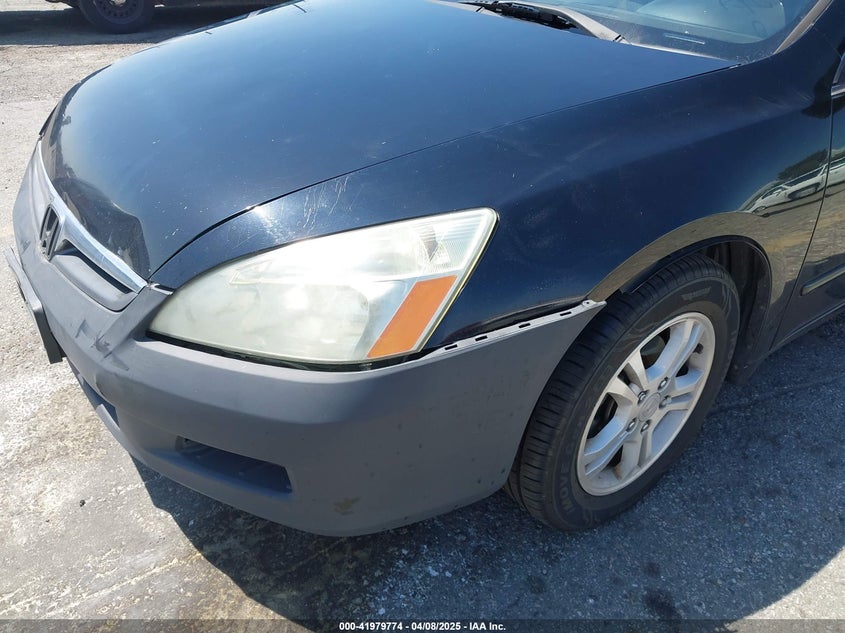 2007 HONDA ACCORD VIN: 1HGCM56867A063086