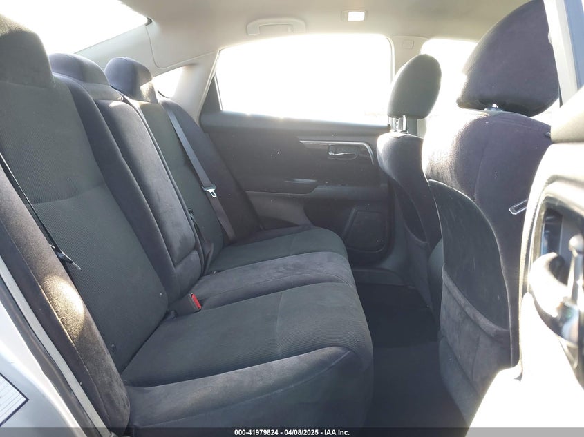 2013 NISSAN ALTIMA VIN: 1N4AL3APXDN493984