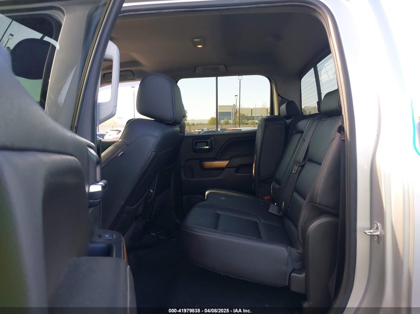 2018 CHEVROLET SILVERADO VIN: 3GCPCSEJ1JG404618