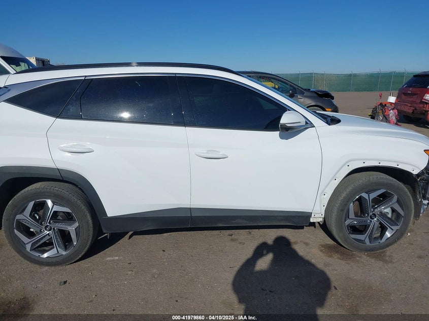 2024 HYUNDAI TUCSON LIMITED - 5NMJECDE7RH372851