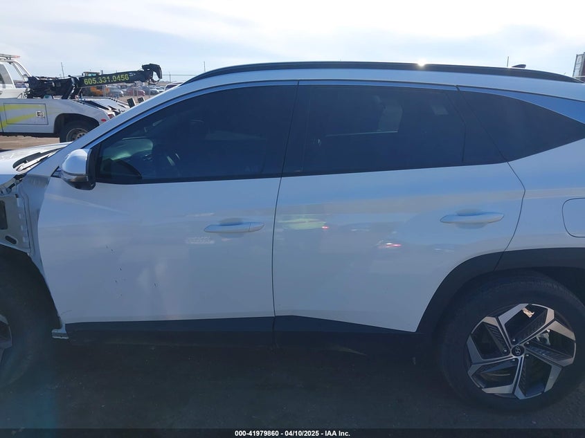 2024 HYUNDAI TUCSON LIMITED - 5NMJECDE7RH372851