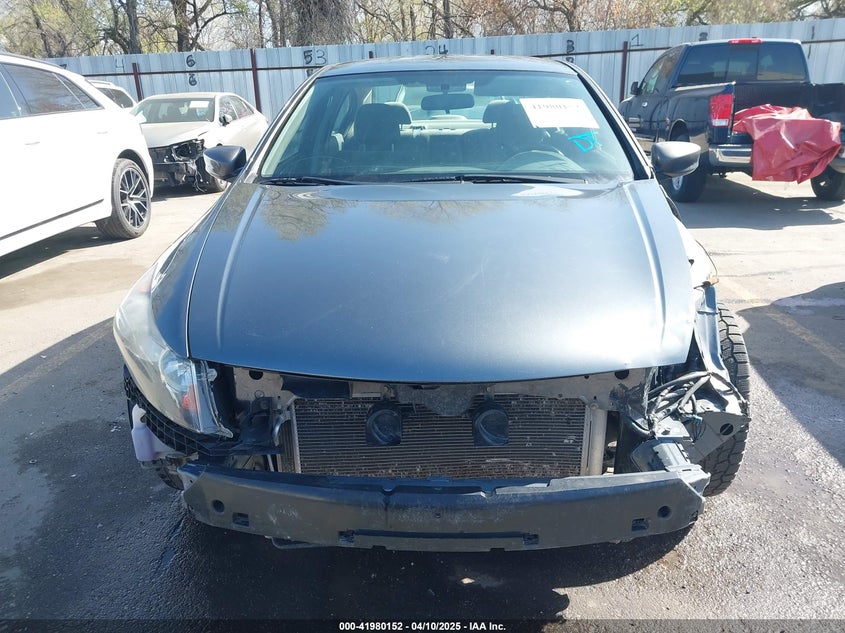 2010 HONDA ACCORD VIN: 1HGCP2F40AA005596