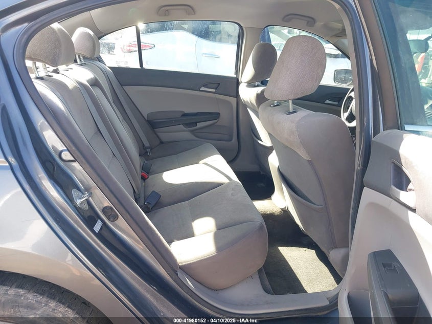 2010 HONDA ACCORD VIN: 1HGCP2F40AA005596