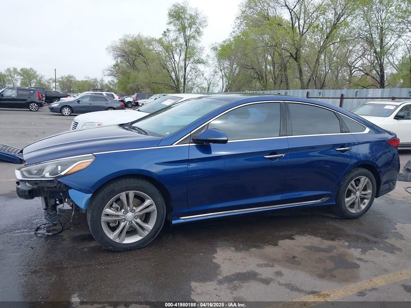 2018 HYUNDAI SONATA VIN: 5NPE34AF1JH636549
