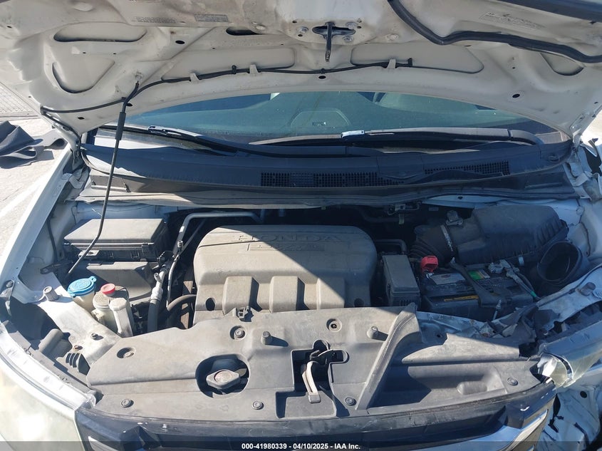 2016 HONDA ODYSSEY VIN: 5FNRL5H65GB055916