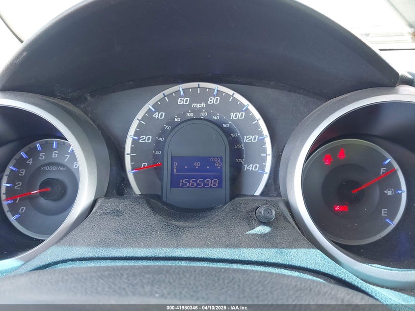 2011 HONDA FIT VIN: JHMGE8G54BC008151