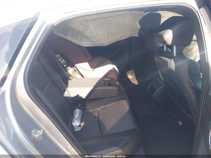 2018 HONDA ACCORD VIN: 1HGCV1F35JA167439