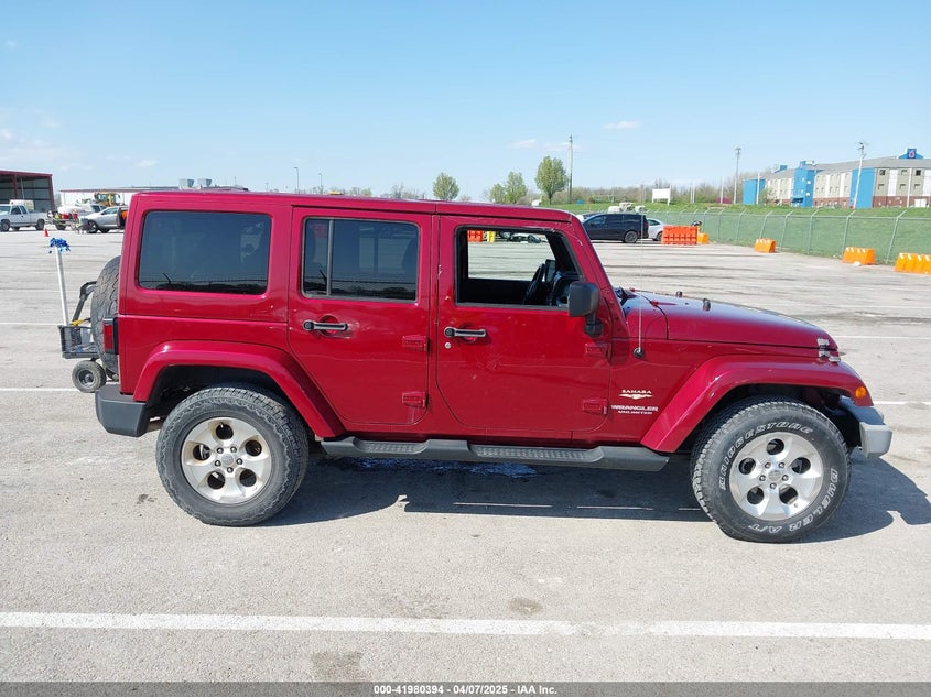 2013 JEEP WRANGLER UNLIMITED SAHARA - 1C4BJWEG5DL569977