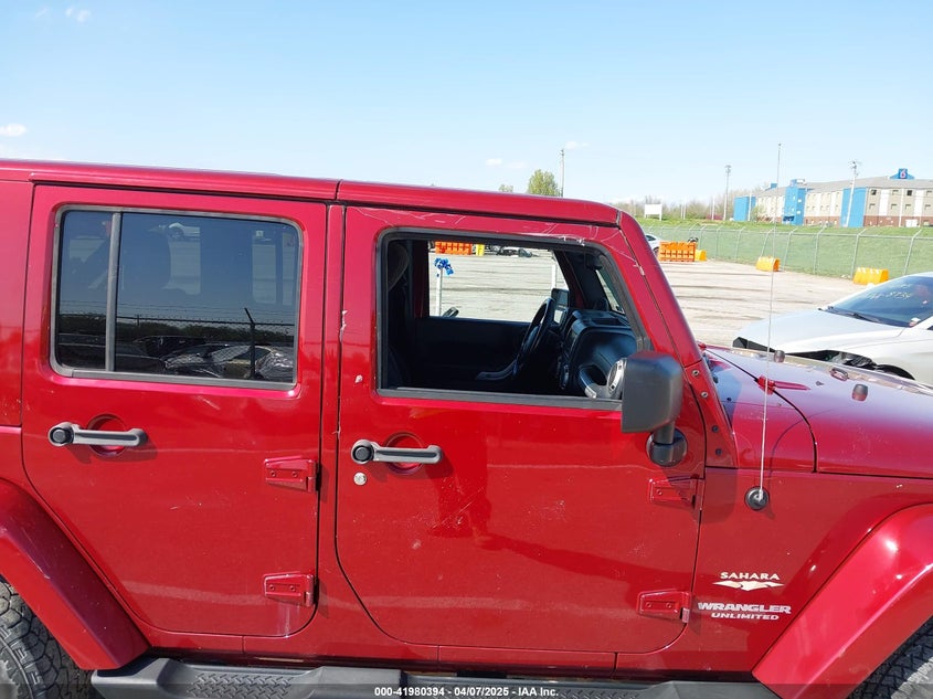 2013 JEEP WRANGLER UNLIMITED SAHARA - 1C4BJWEG5DL569977
