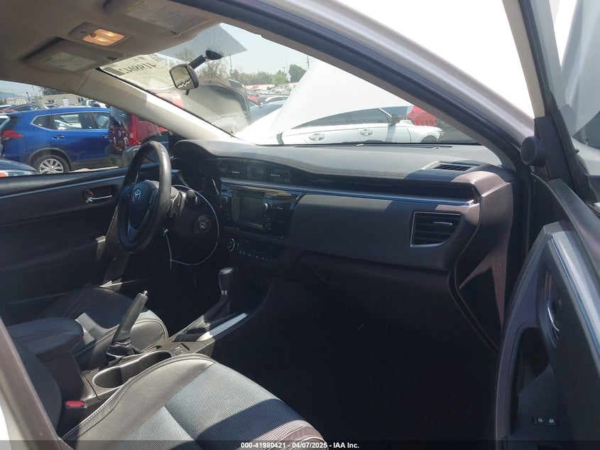 2015 TOYOTA COROLLA VIN: 5YFBURHE5FP247031